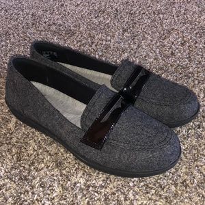 Women’s Clark’s Flats 7